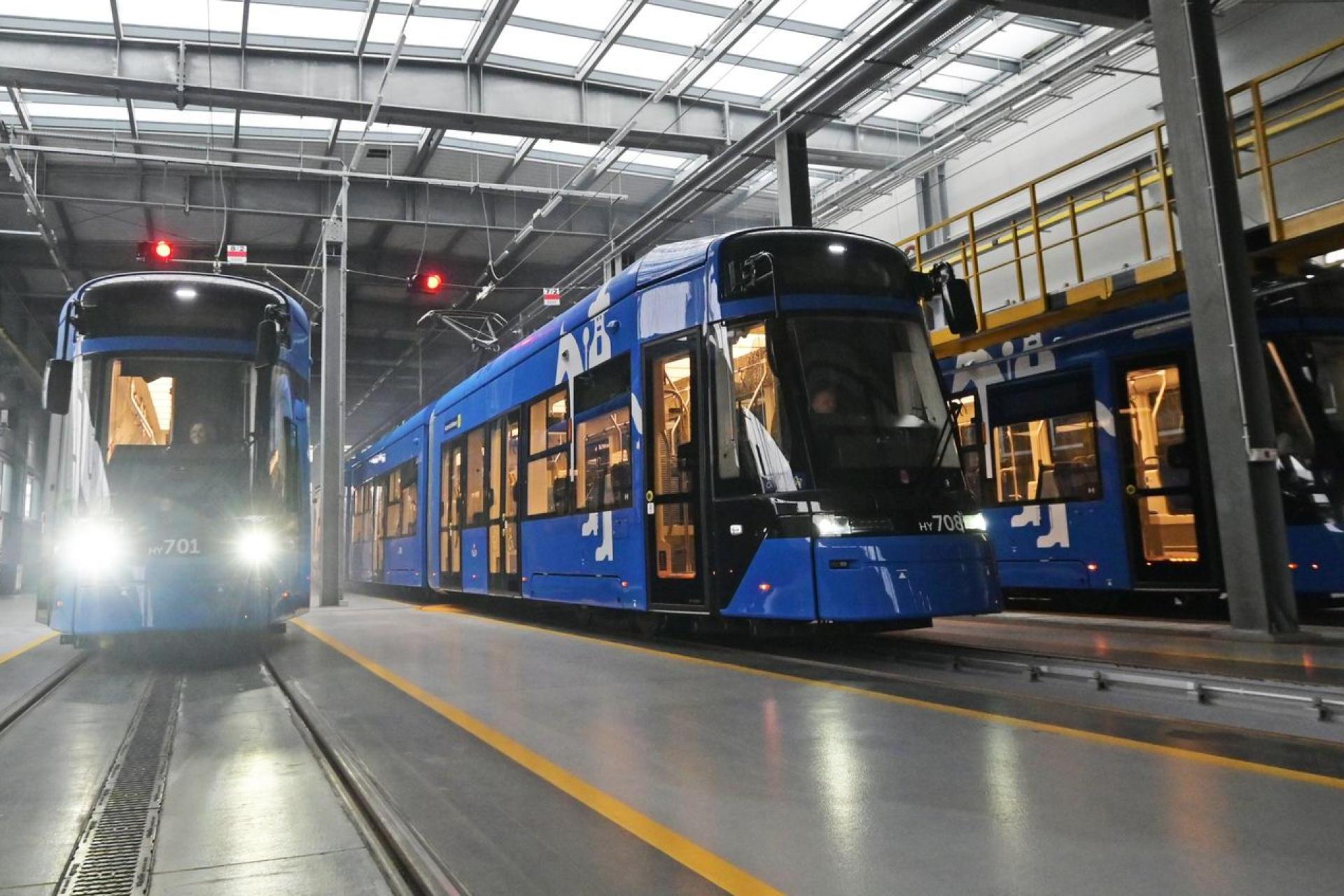 Kraków MPK ma już cztery tramwaje Lajkonik mogące poruszać się bez