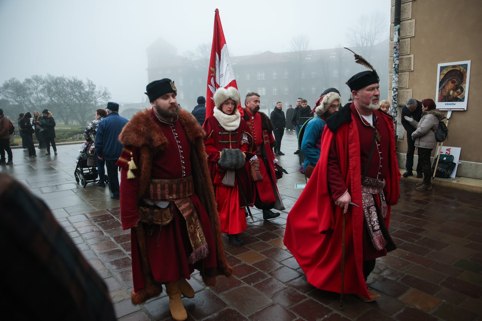 mid-25c20016.jpg (1.24 MB)