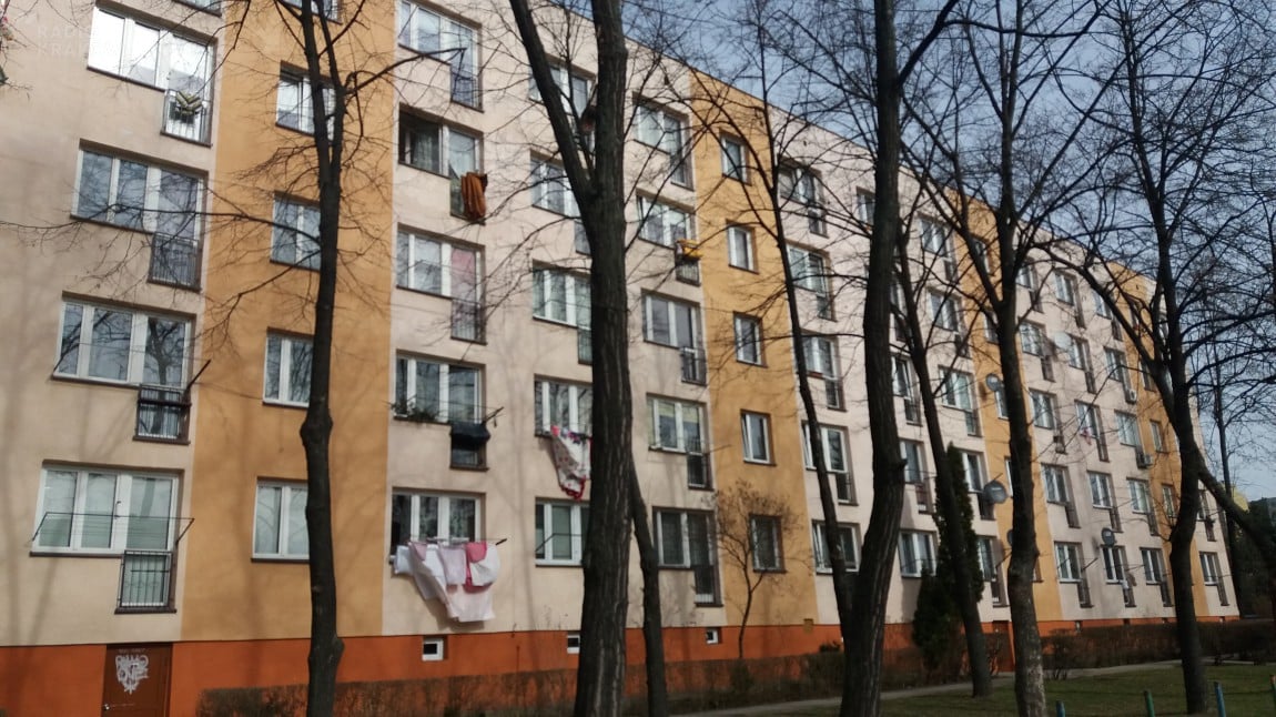 Większość Mieszkańców Jednego Z Tarnowskich Bloków W Centrum Miasta ...