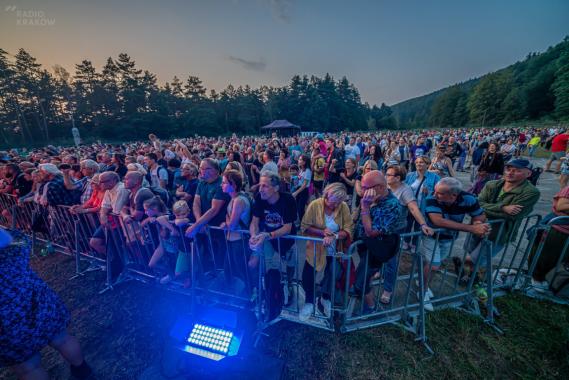 Miłośnicy muzyki bałkańskiej opuszczają Barcice koło Nowego Sącza