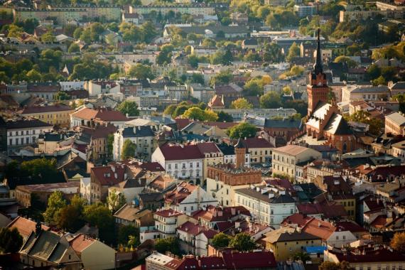 Uwaga kierowcy! Tarnów wydłuża czas płatnego parkowania