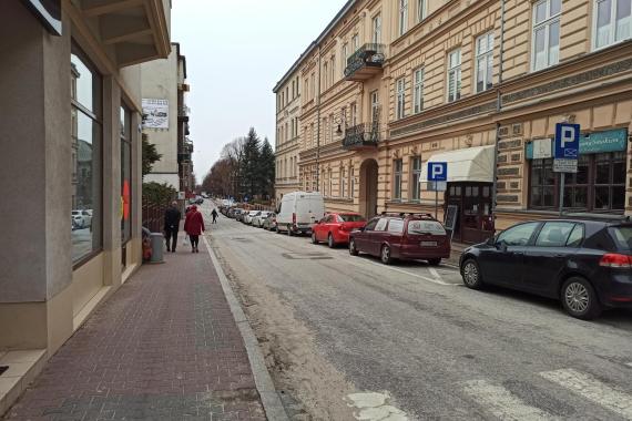 Chrzanów się wyludnia. W ciągu roku ubyło 927 mieszkańców