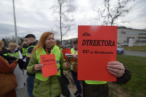 Protest pielęgniarek i położnych ze Szpitala Uniwersyteckiego w Krakowie