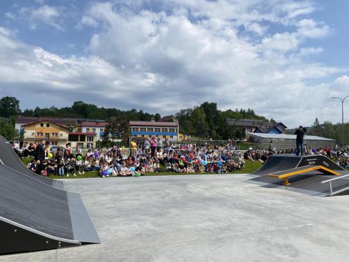 Gmina Stryszów koło Wadowic zyskała nowy skatepark, siłownię plenerową, boisko do piłki nożnej i bieżnię do sprintu