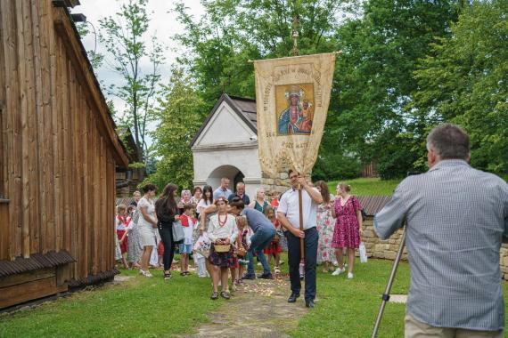 Sądecki skansen zaprosił turystów na odpust, jak za dawnych lat