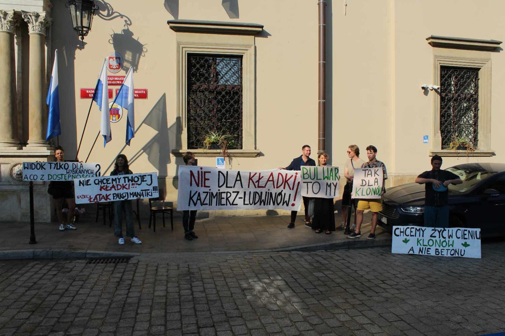 Kraków Protest Przeciwko Powstaniu Kładki Kazimierz Ludwinów 9399