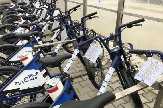 Od poniedziałku na ulice Krakowa powrócą elektryczne rowery systemu Park-e-Bike