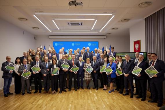 Ponad 100 milionów na połączenia autobusowe w Małopolsce. Umowy podpisane