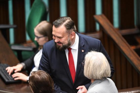 Dominik Jaśkowiec złożył poselskie ślubowanie. Zajął miejsce Aleksandra Miszalskiego