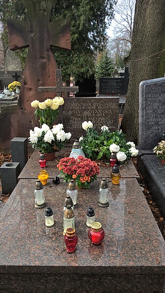 Grób Z. Kotańskiego na Cmentarzu Bródnowskim w Warszawie (fot. Sloggi/Wikipedia)