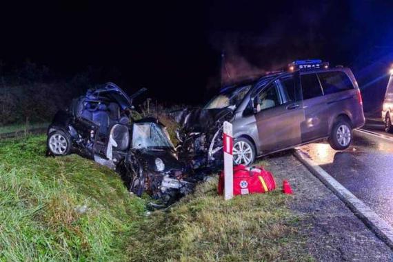 Tragiczny wypadek w Mszanie Dolnej. Jedna osoba nie żyje, są ranni