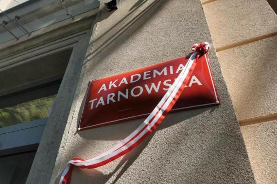 Akademia Tarnowska zaczyna kształcić przyszłych lekarzy i też chce wybudować własne prosektorium 