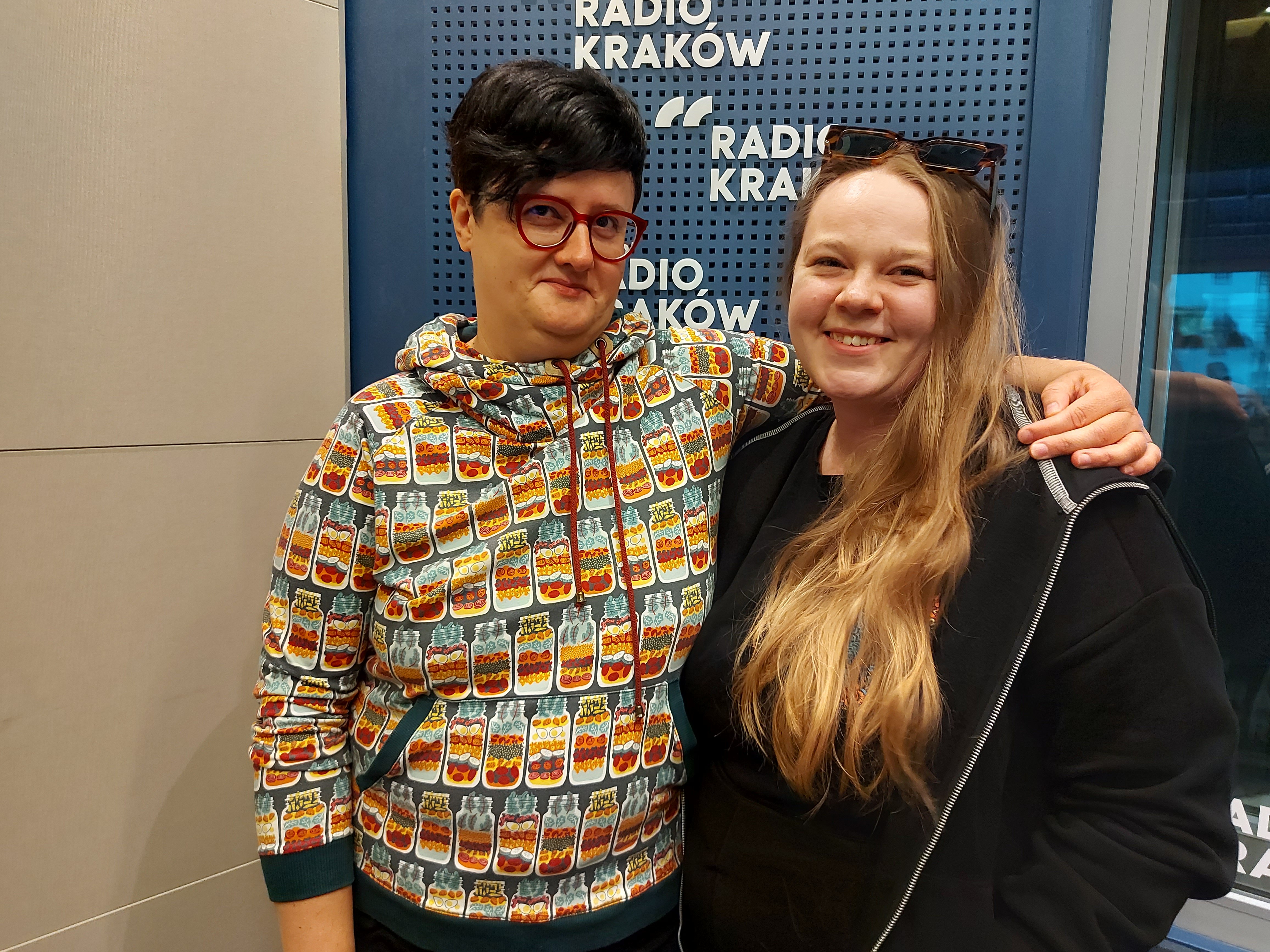 Dr Anna Taszycka i Justyna Adamczyk (kino Mikro) w studiu Radia Kraków, fot. Sylwia Paszkowska