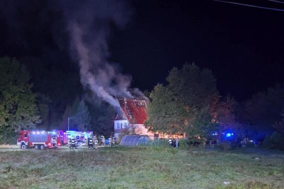 Pożar domu niedaleko Zakliczyna, ogień strawił poddasze