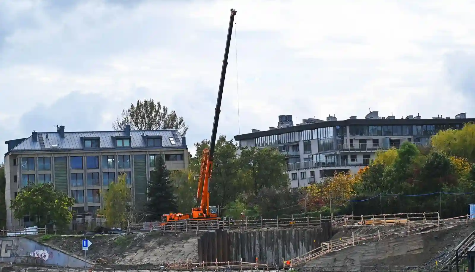 Tak powstaje kładka łącząca Kazimierz i Ludwinów 