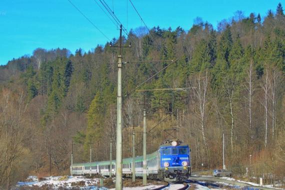 Kolej na kolej w Małopolsce. PLK SA zmodernizują linię Sucha Beskidzka - Żywiec