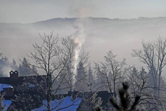 Jak powstają komunikaty o zanieczyszczeniu powietrza?