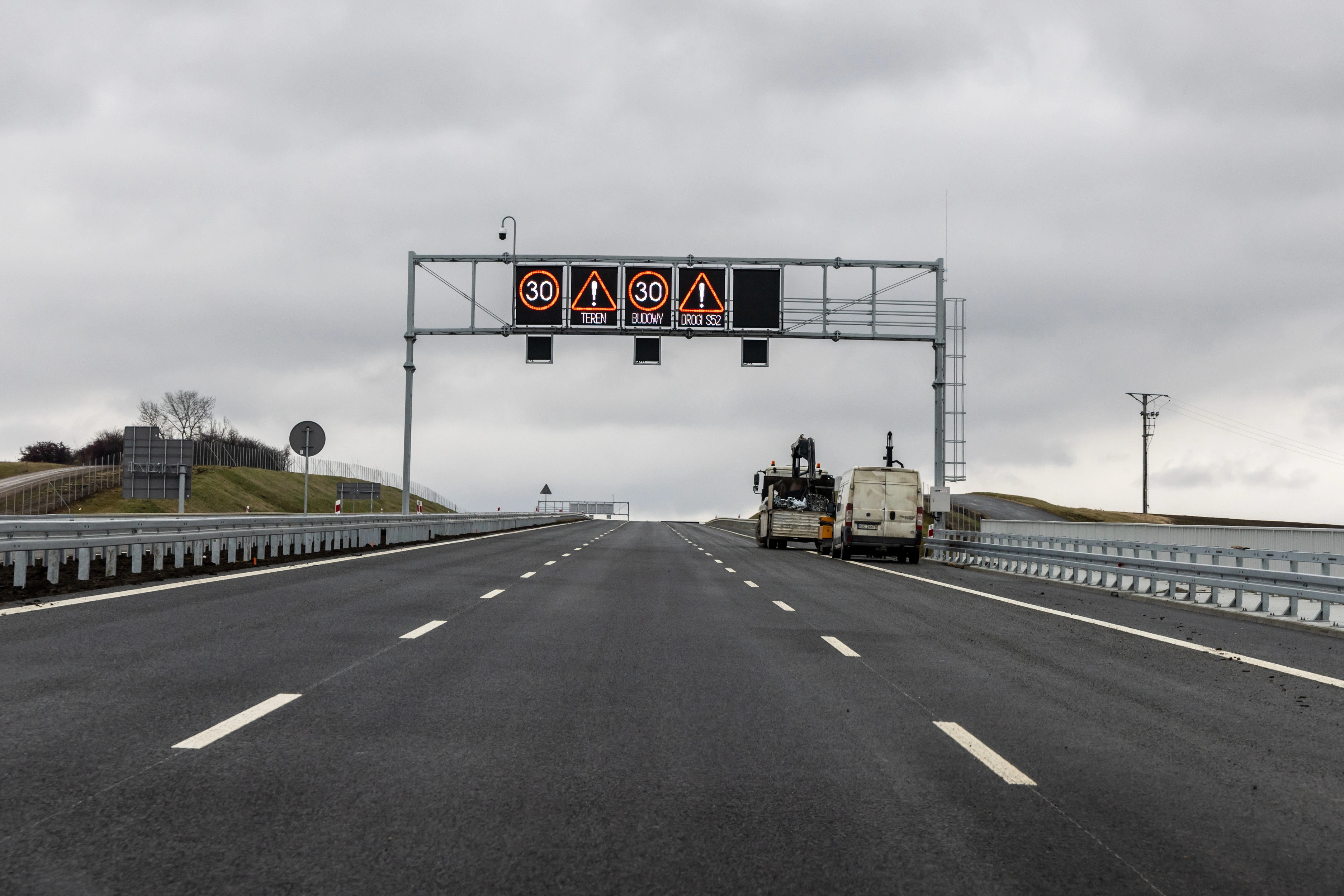 Północna obwodnica Krakowa i S7 do Widomej jeszcze nieotwarte, a już wszyscy narzekają. Sprawdziliśmy, czy mają rację