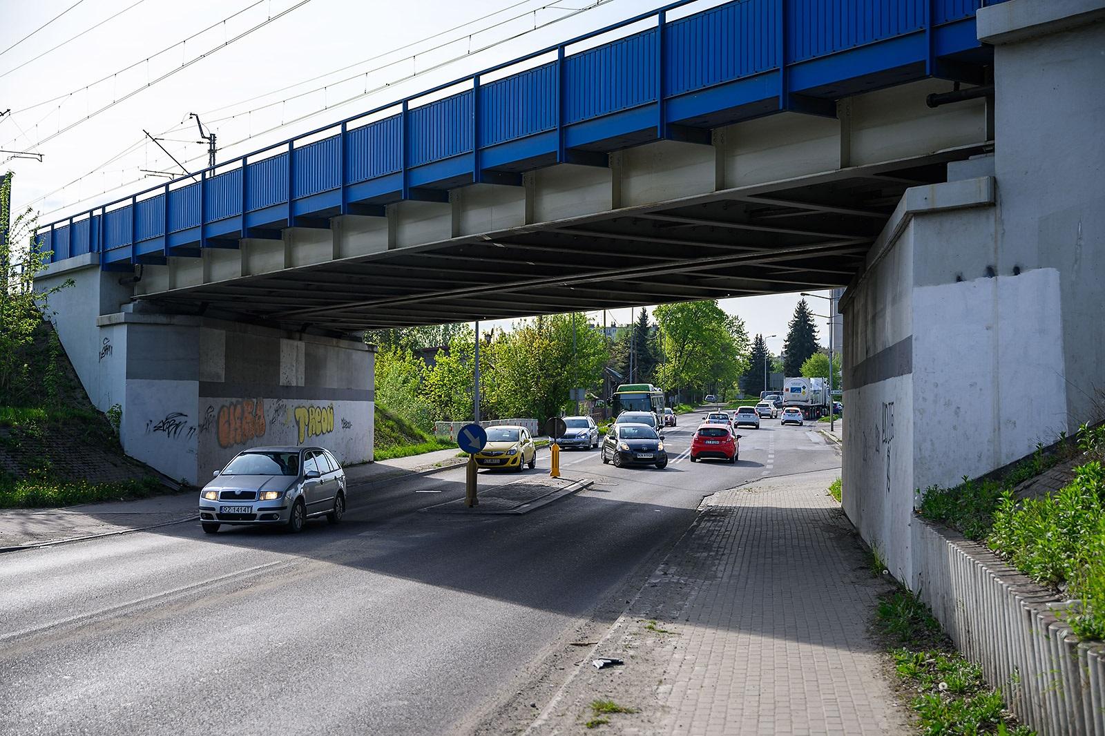 Przejazd na ul. Lwowskiej w Tarnowie. Fot. Paweł Topolski