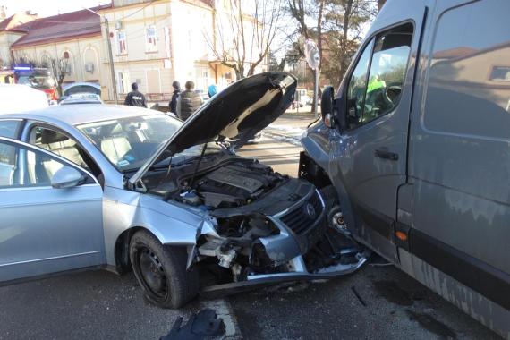 Szaleńcza jazda zakończona utratą prawa jazdy i 10 tys. zł mandatu