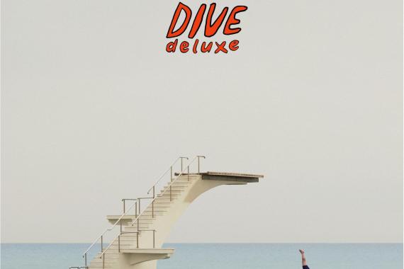 almost monday - Dive Deluxe