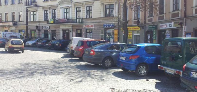 Tarnów: Już można opłacić parking w strefie komórką