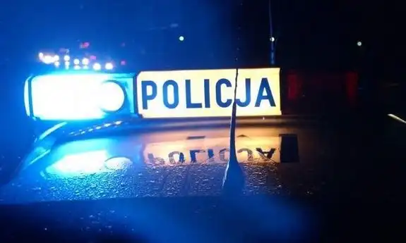 Pijany kierowca uciekał przed policją w Krakowie. Miał ponad 2 promile i był poszukiwany