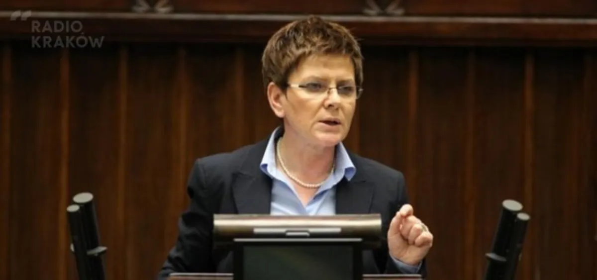 B. Szydło: Ziobro chce wmówić ludziom, że jest gigantem
