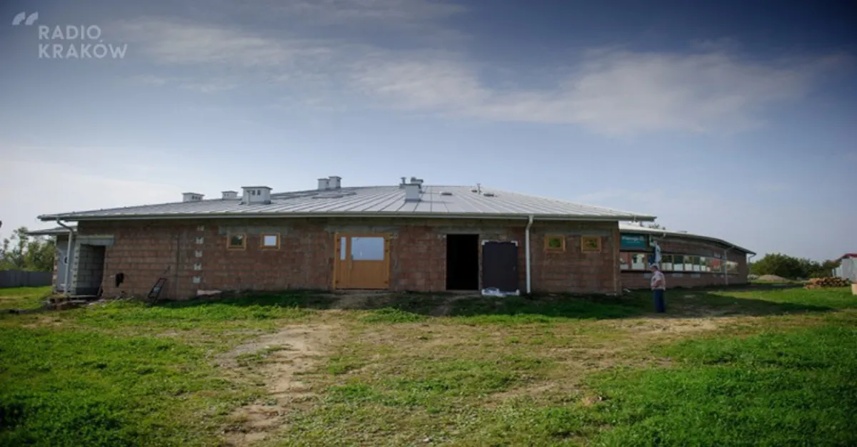 Wciąż brakuje środków na ukończenie budowy tarnowskiego hospicjum