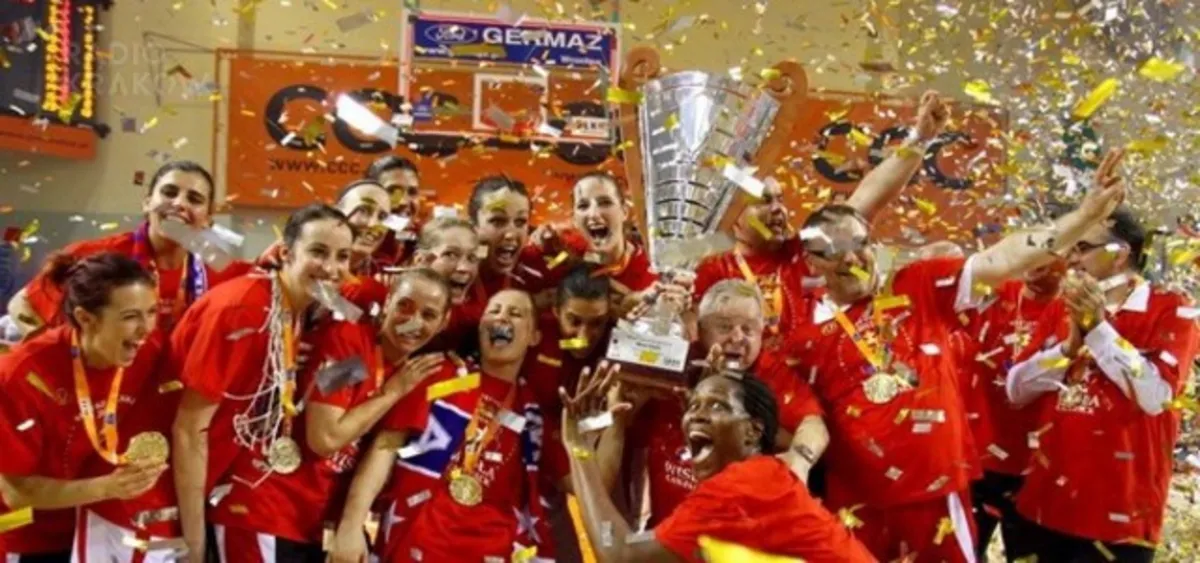 Wygrana Wiślaczek w play-off