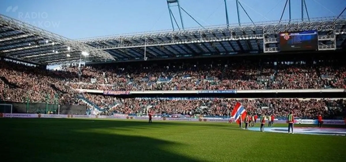 Kibice bojkotują bojkot,wspaniała atmosfera na stadionie