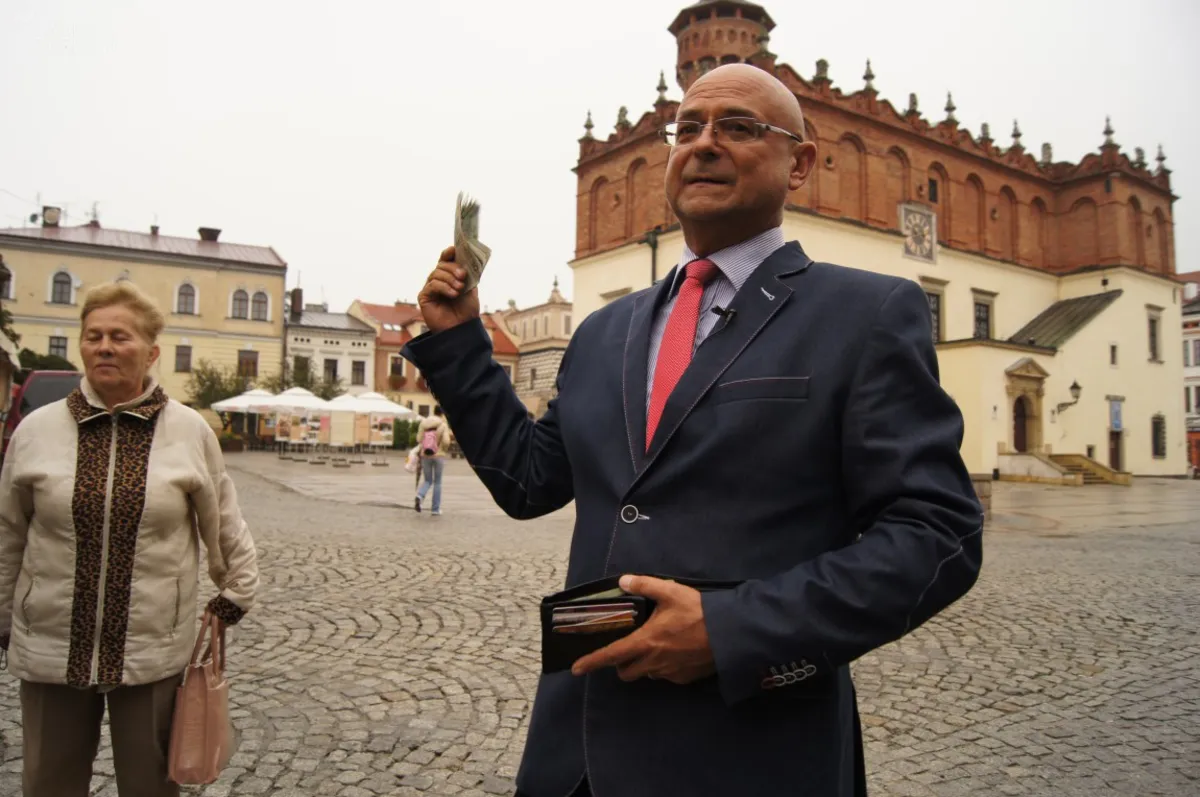 Tarnów: Marek Ciesielczyk zapłaci wyborcom po 1000 złotych jak nie spełni obietnic