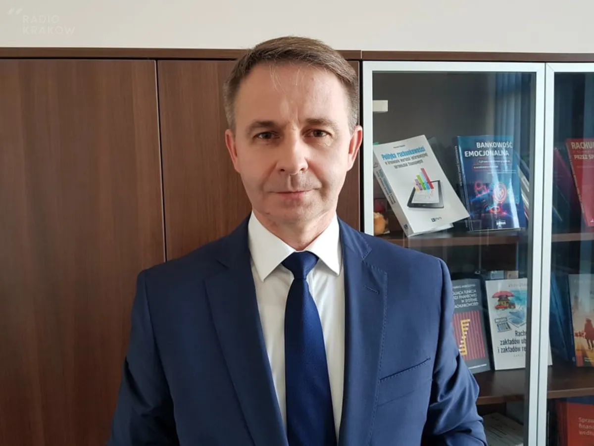 Inflacja sięgnęła niemal 4,5%. Dlaczego Rada Polityki Pieniężnej nie podnosi stóp procentowych?