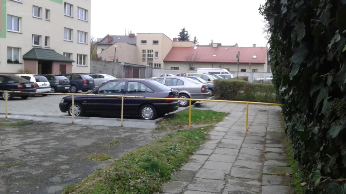Dwie tarnowskie spółdzielnie mieszkaniowe walczą ze sobą. Cierpią na tym mieszkańcy