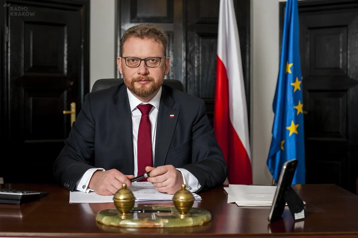 Łukasz Szumowski: Trudno mówić o szczepionce, gdy jej jeszcze nie ma 