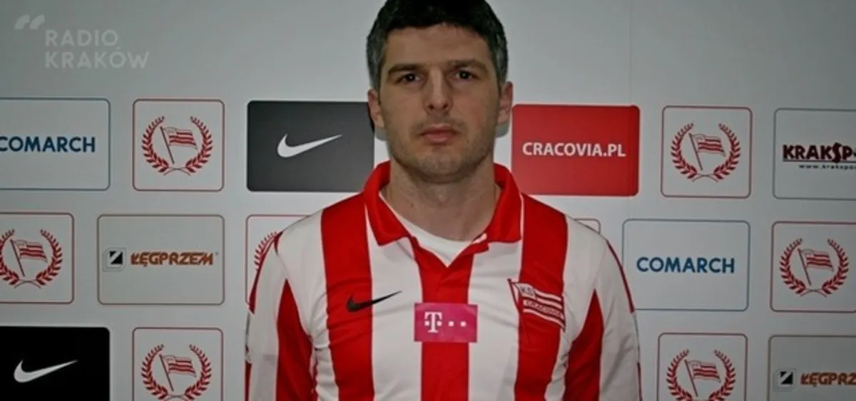 Cracovia łata  dziurę ...w obronie