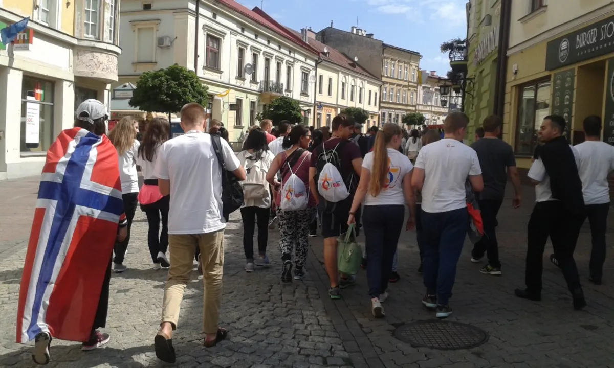 Pielgrzymi coraz liczniej przybywają do Małopolski  