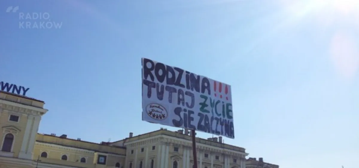Krakowski sąd ograniczył Bajkowskim prawa rodzicielskie