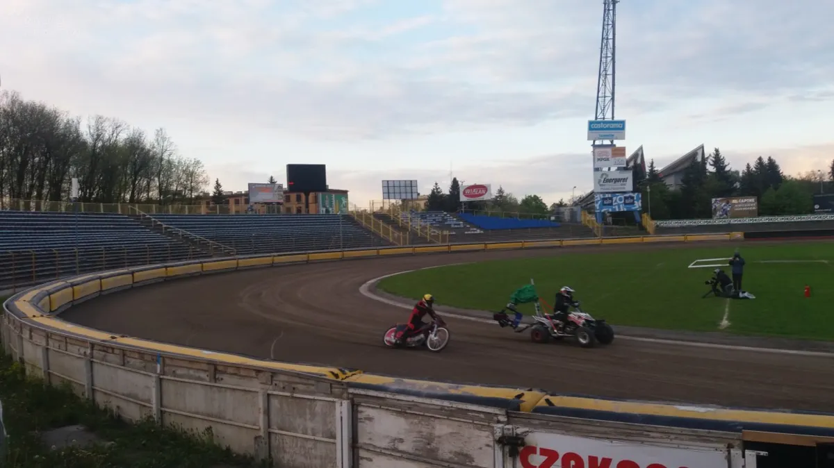 Film o żużlu kręcony na tarnowskim stadionie