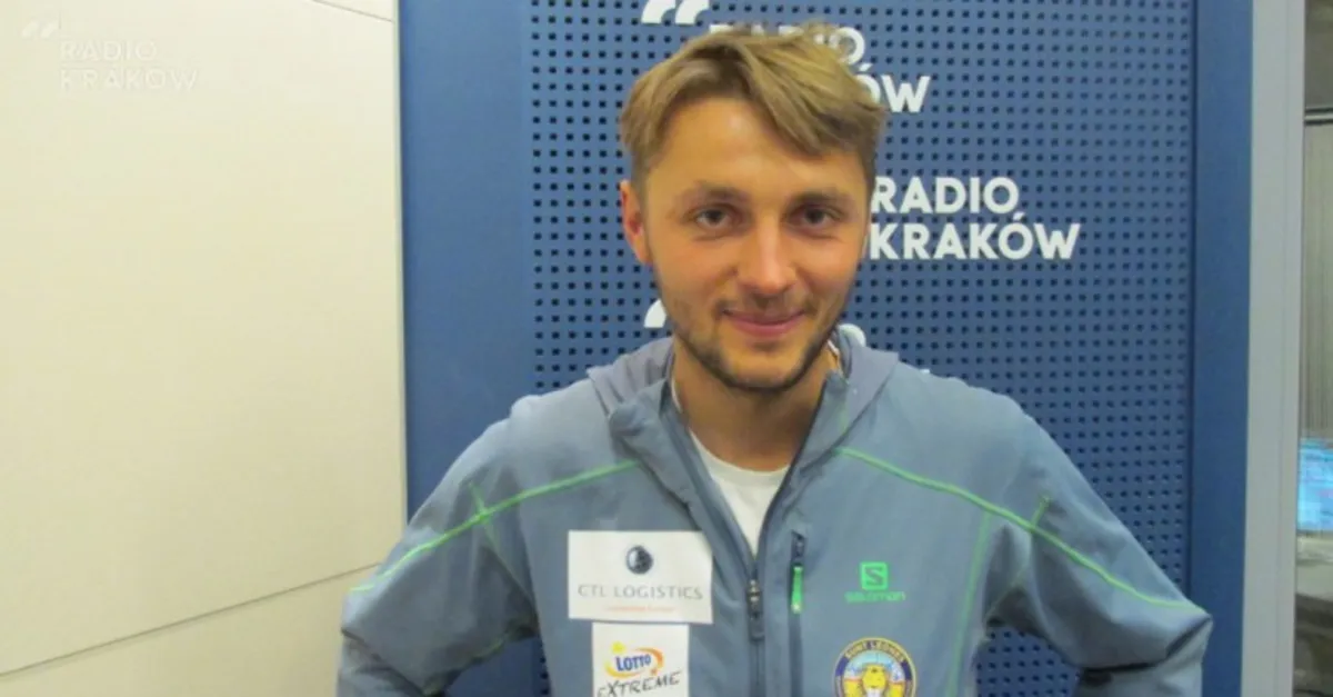 Narciarz wysokogórski z Zakopanego, Andrzej Bargiel zjechał na nartach z Broad Peak 