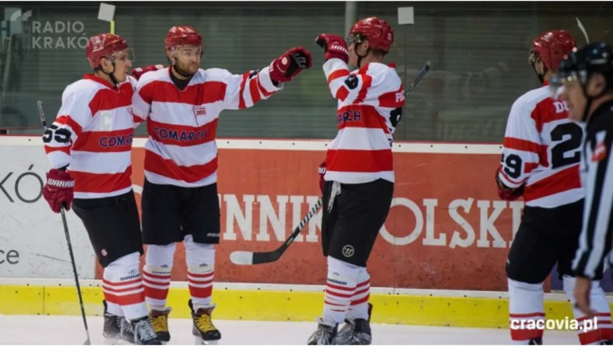 Ekstraliga hokeja na lodzie: Comarch Cracovia zagra z Tauron KH GKS Katowice