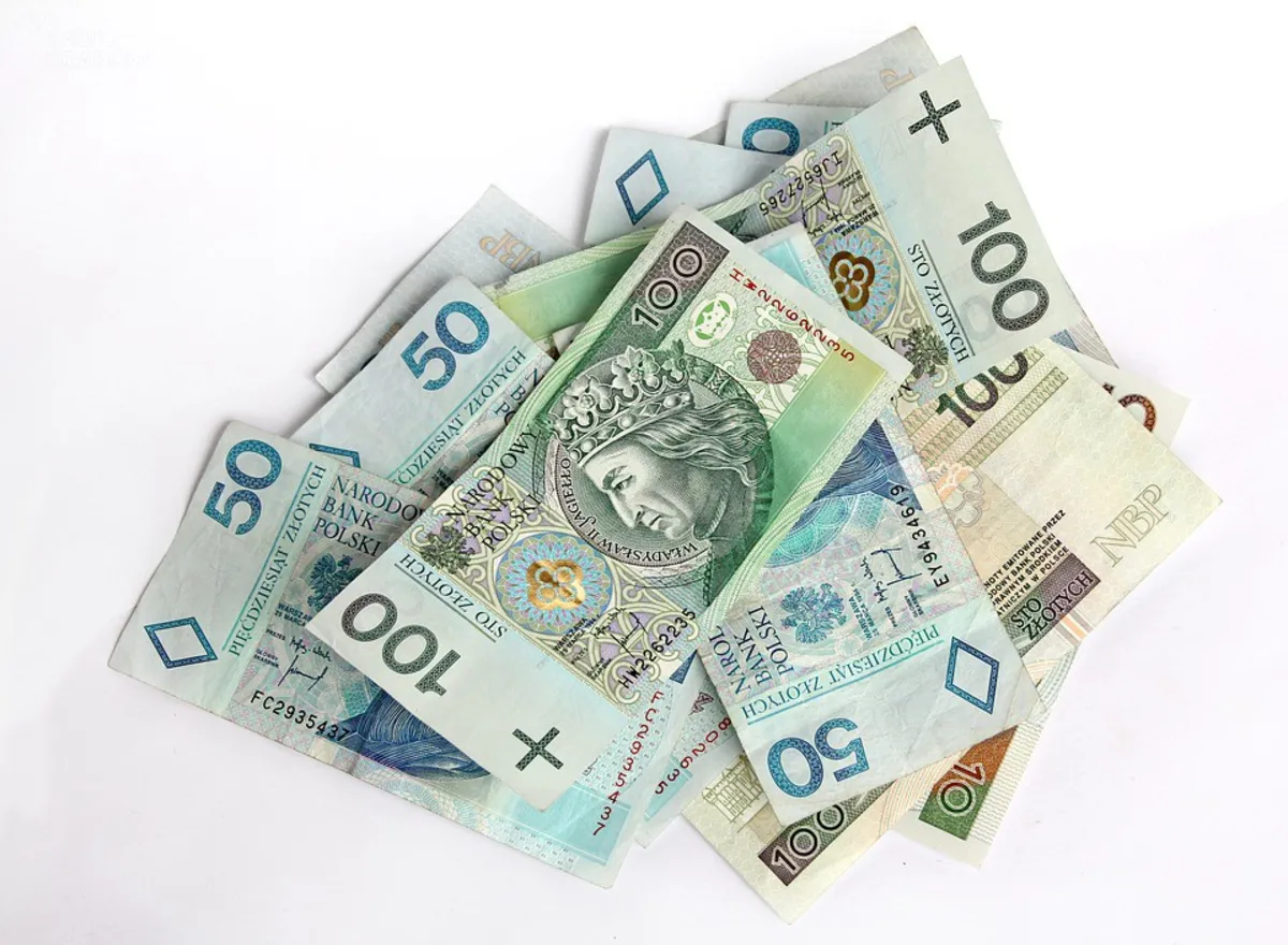  Pracownica jednego z banków w Tarnowie ukradła klientom 150 tysięcy złotych