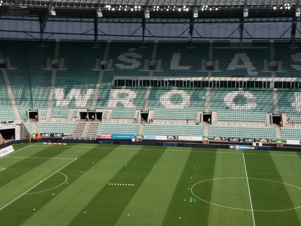 Lider we Wrocławiu, Wisła w Legnicy, Cracovia z Lechem