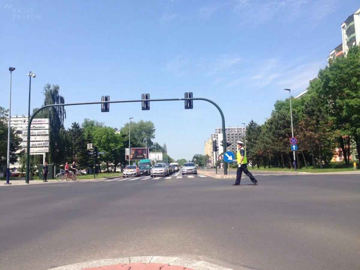 Na skrzyżowaniu ulic Armii Krajowej i Piastowskiej odbył się konkurs dla policjantów