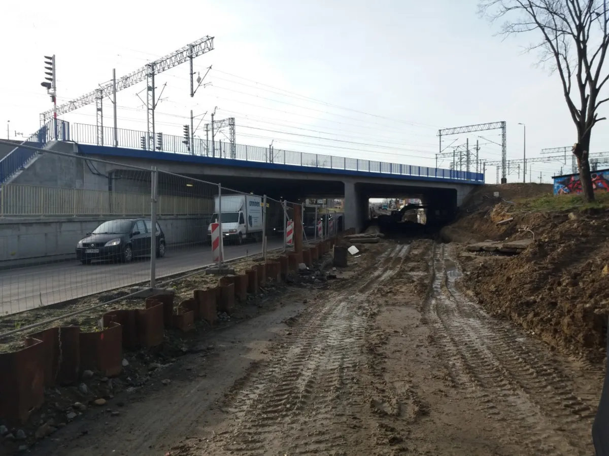 Będą kolejne duże opóźnienia przy remontach tarnowskich wiaduktów