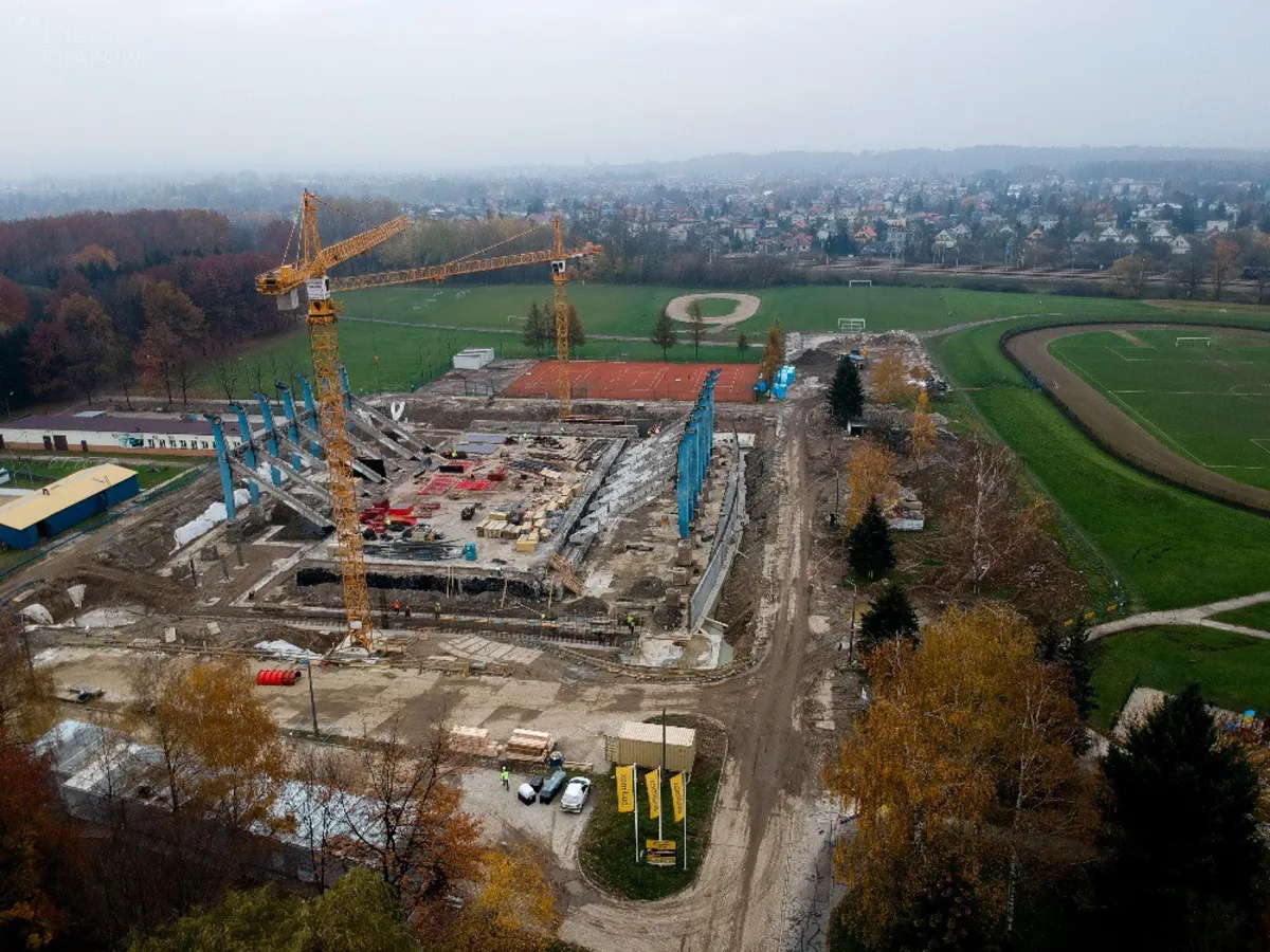 Co dalej z trasą dojazdową do hali Jaskółka?