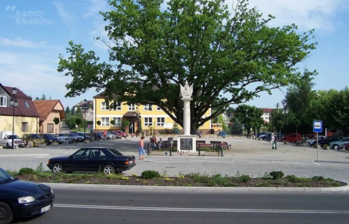 Łapanów gasi światło
