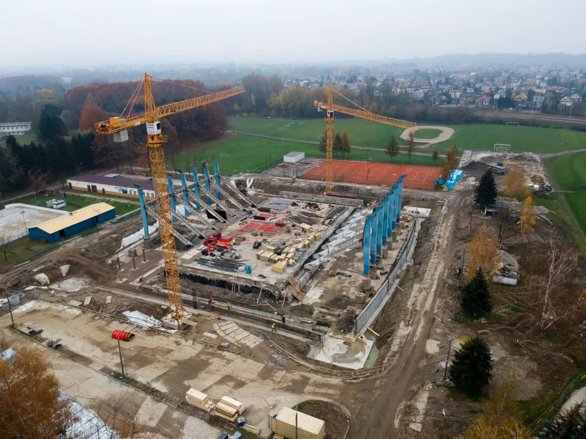 Zakończył się kolejny etap remontu hali sportowej "Jaskółka" w Mościcach