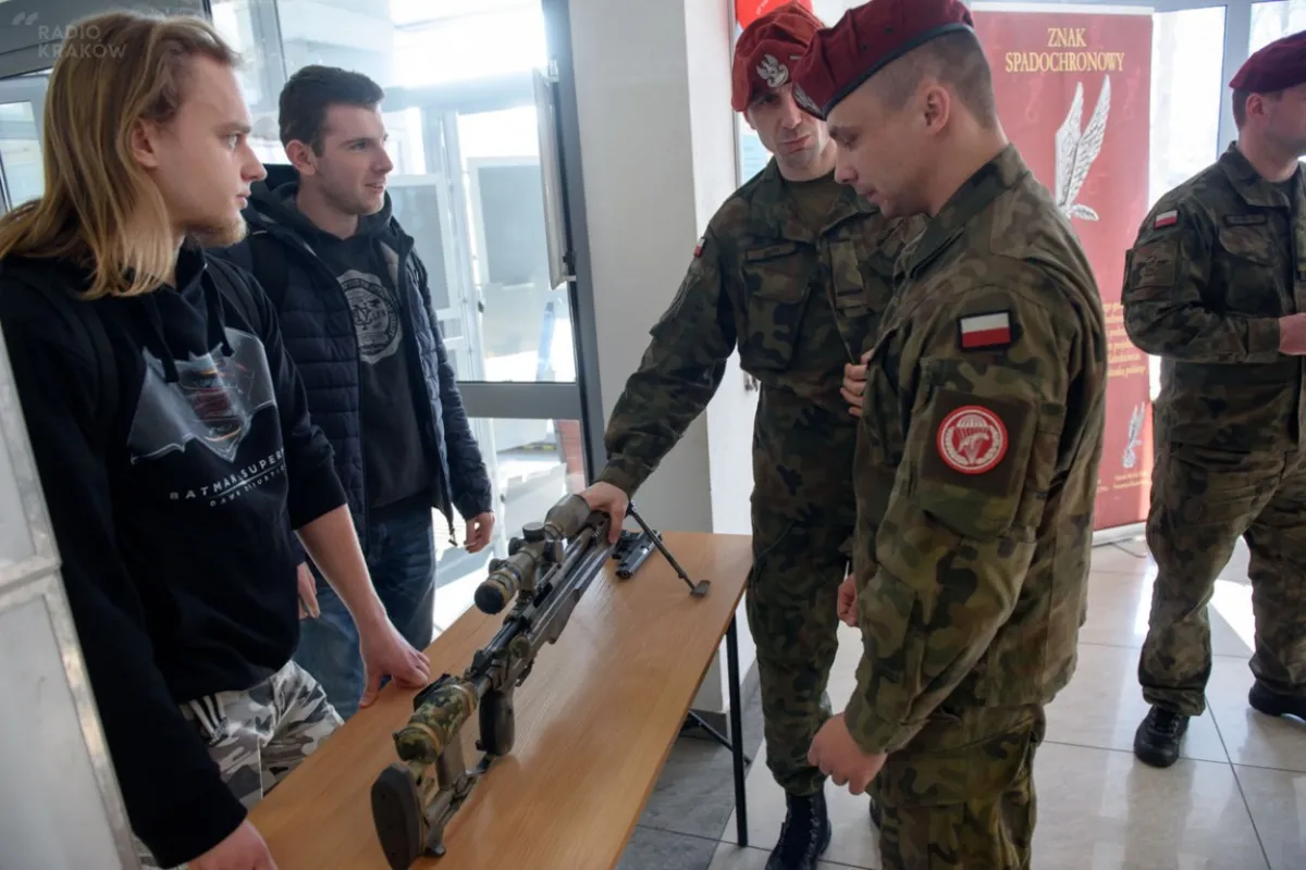 160 studentów tarnowskiej PWSZ chce sprawdzić swoich sił w wojsku