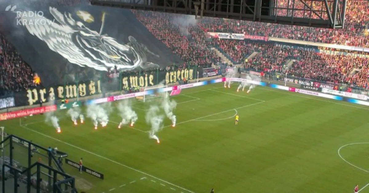 Śledztwo ws. wstrzeliwania rac na stadion Wisły zostało umorzone